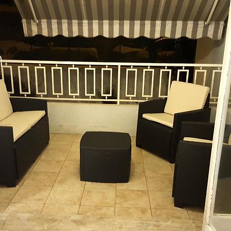 Superbe 3P 2Chambres, 2Terrasses Cannes Centre-Ville, 4 Min A Pied De La Croisette Sas-Meredith Loc Екстер'єр фото